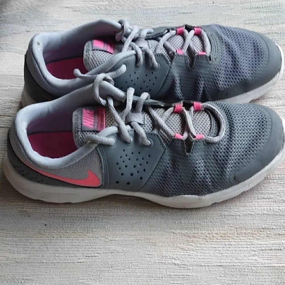 Nike Woman's Sneakers